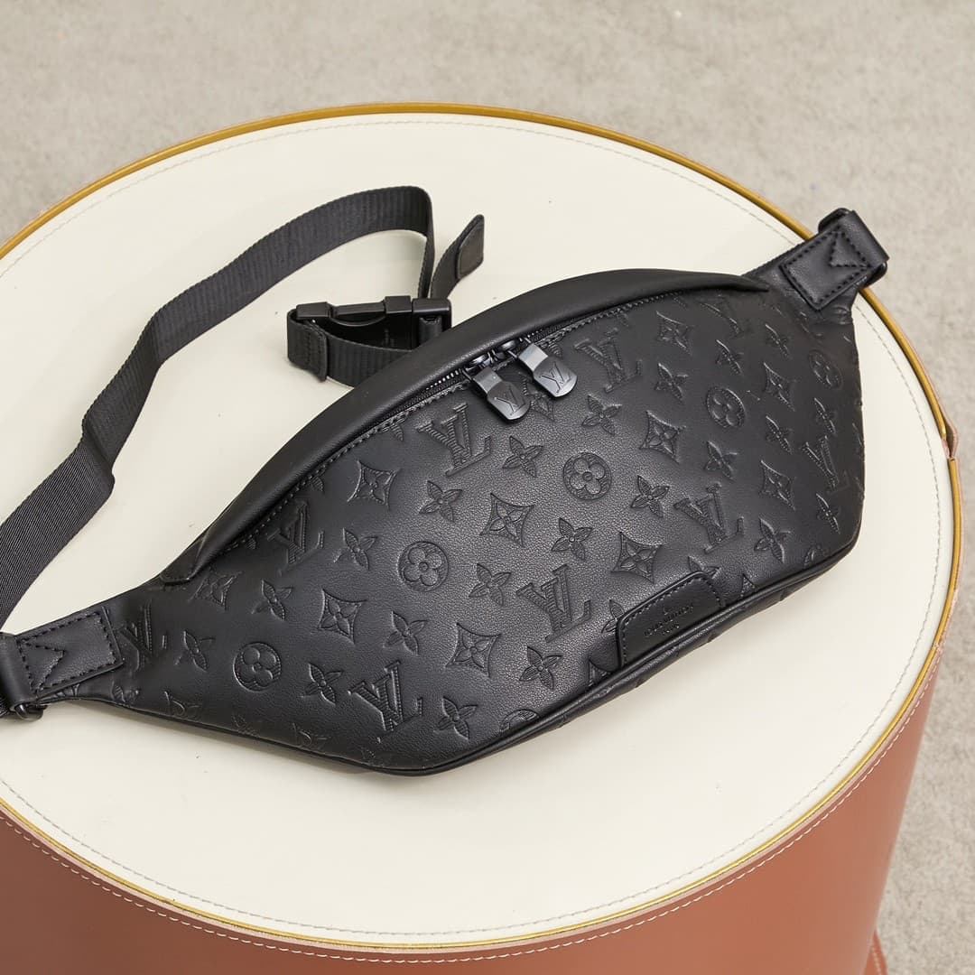 LV Bag M44388