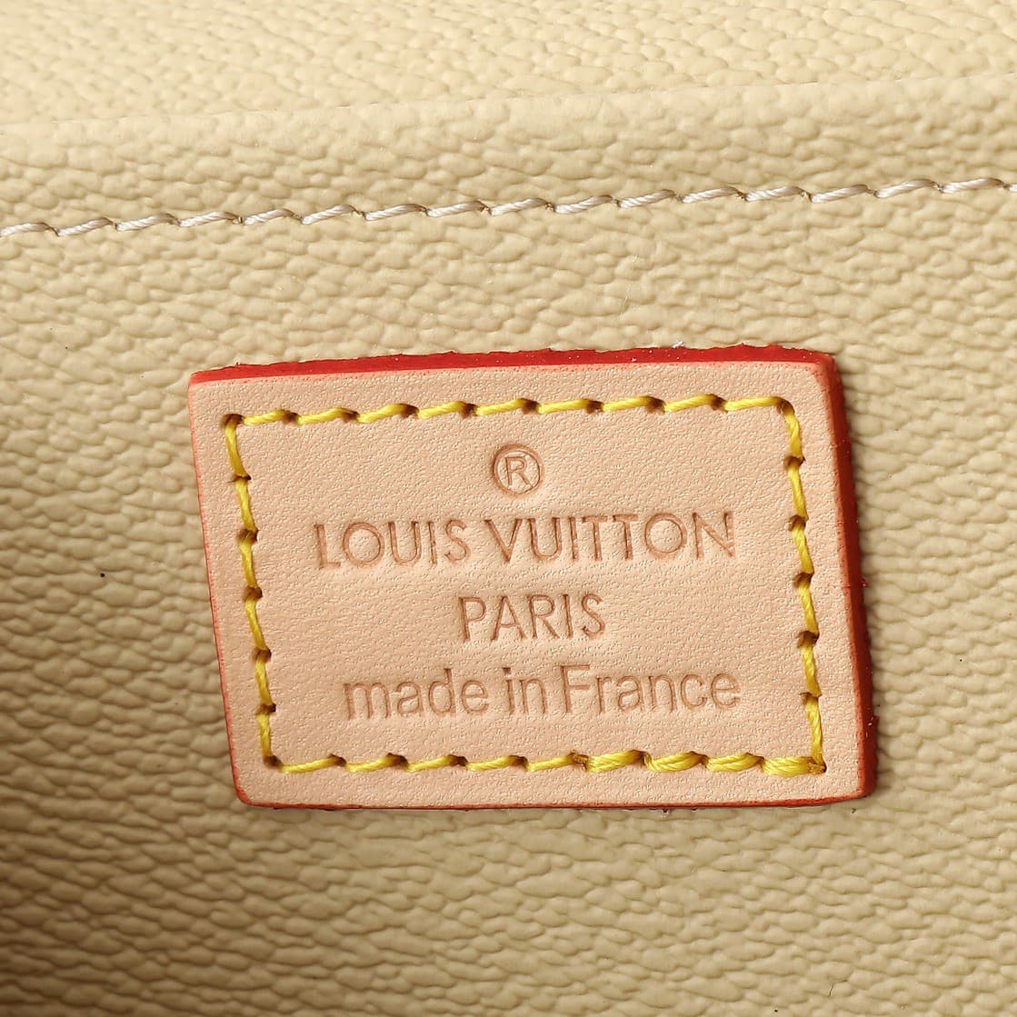 LV Bag M44495