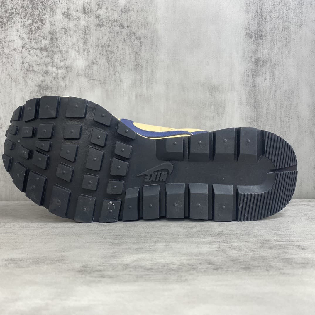 Sacai x Nike VaporWaffle