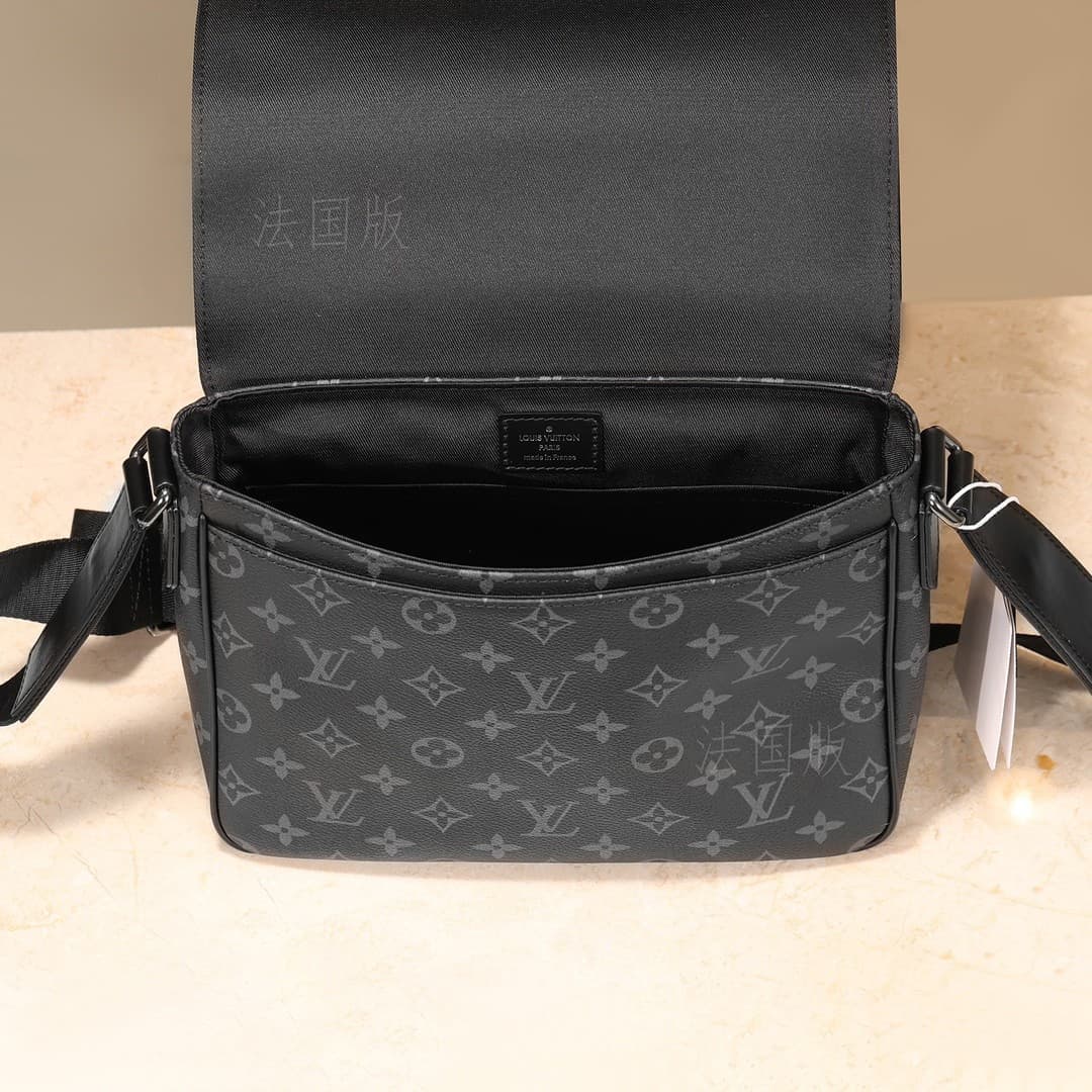 LV Bag M46255