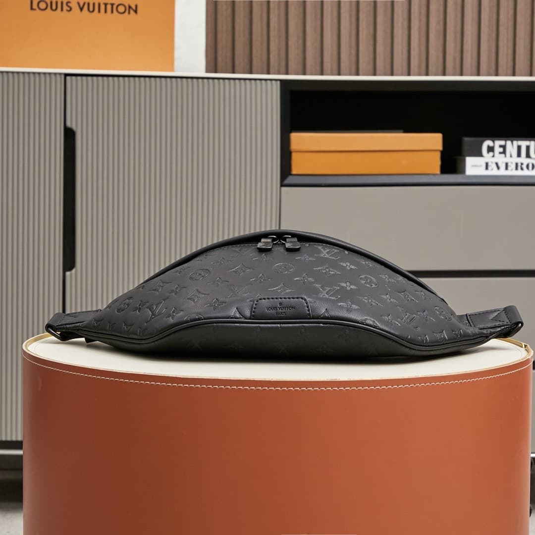 LV Bag M44388
