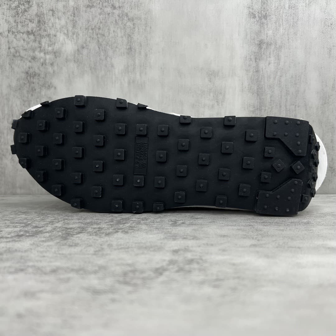 Sacai x Nike LVD Waffle Shoes