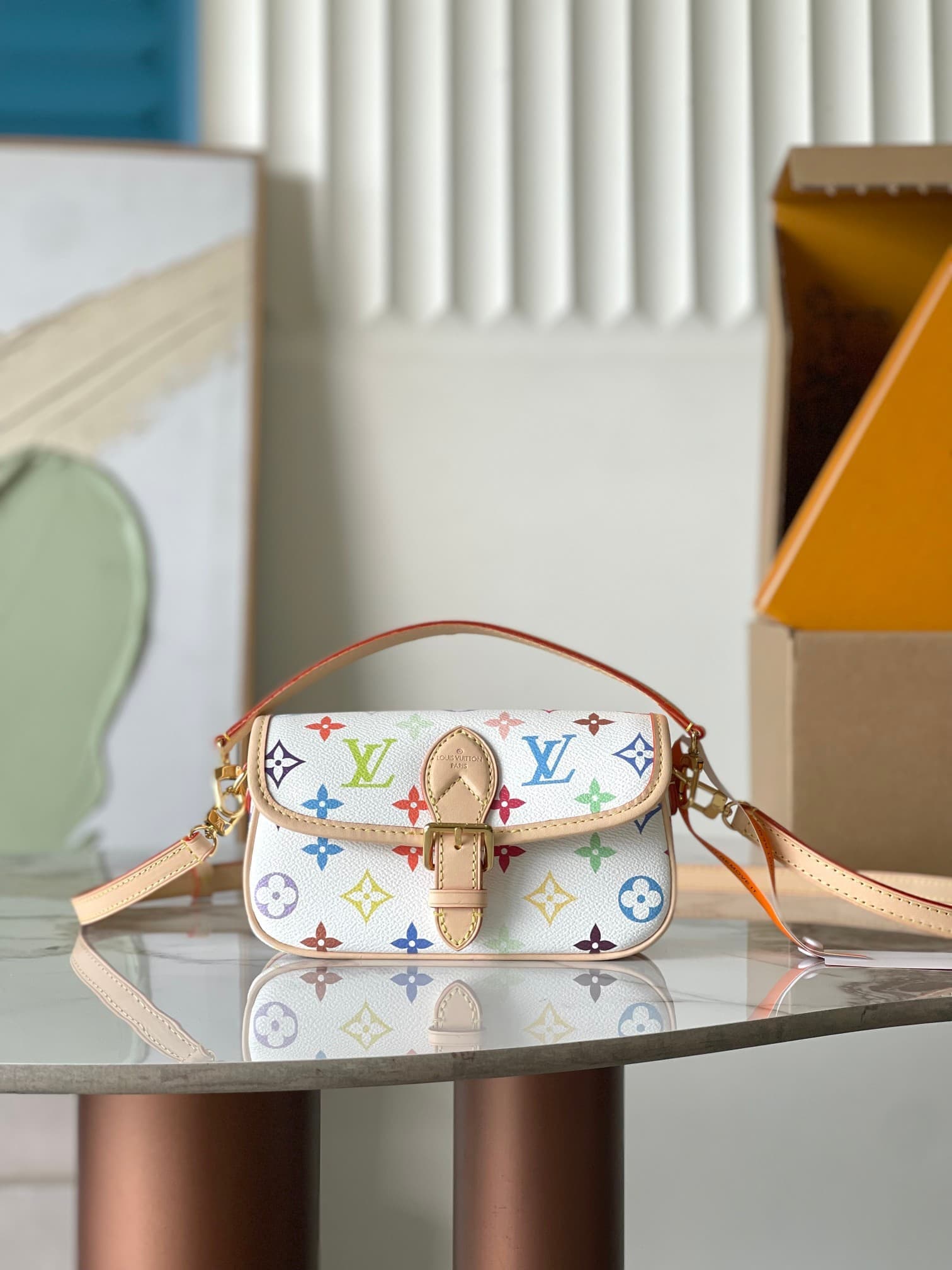 LV Bag M14194