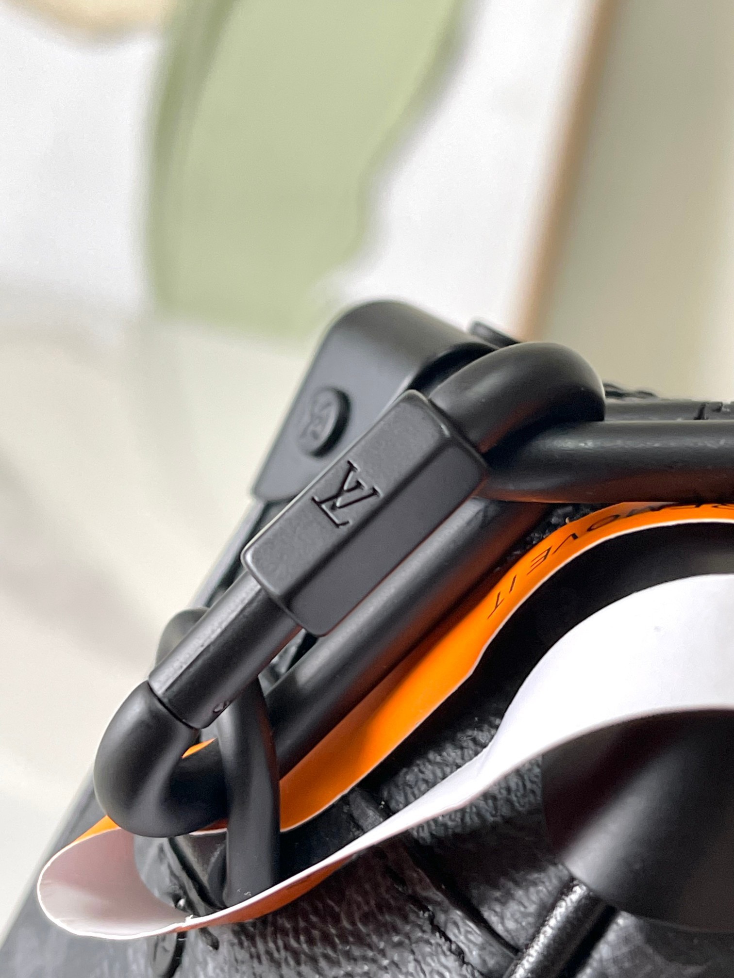 LV Bag M44735