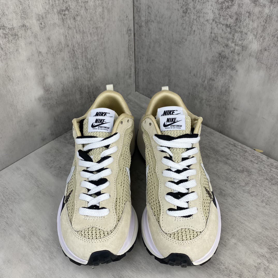 Sacai x Nike VaporWaffle