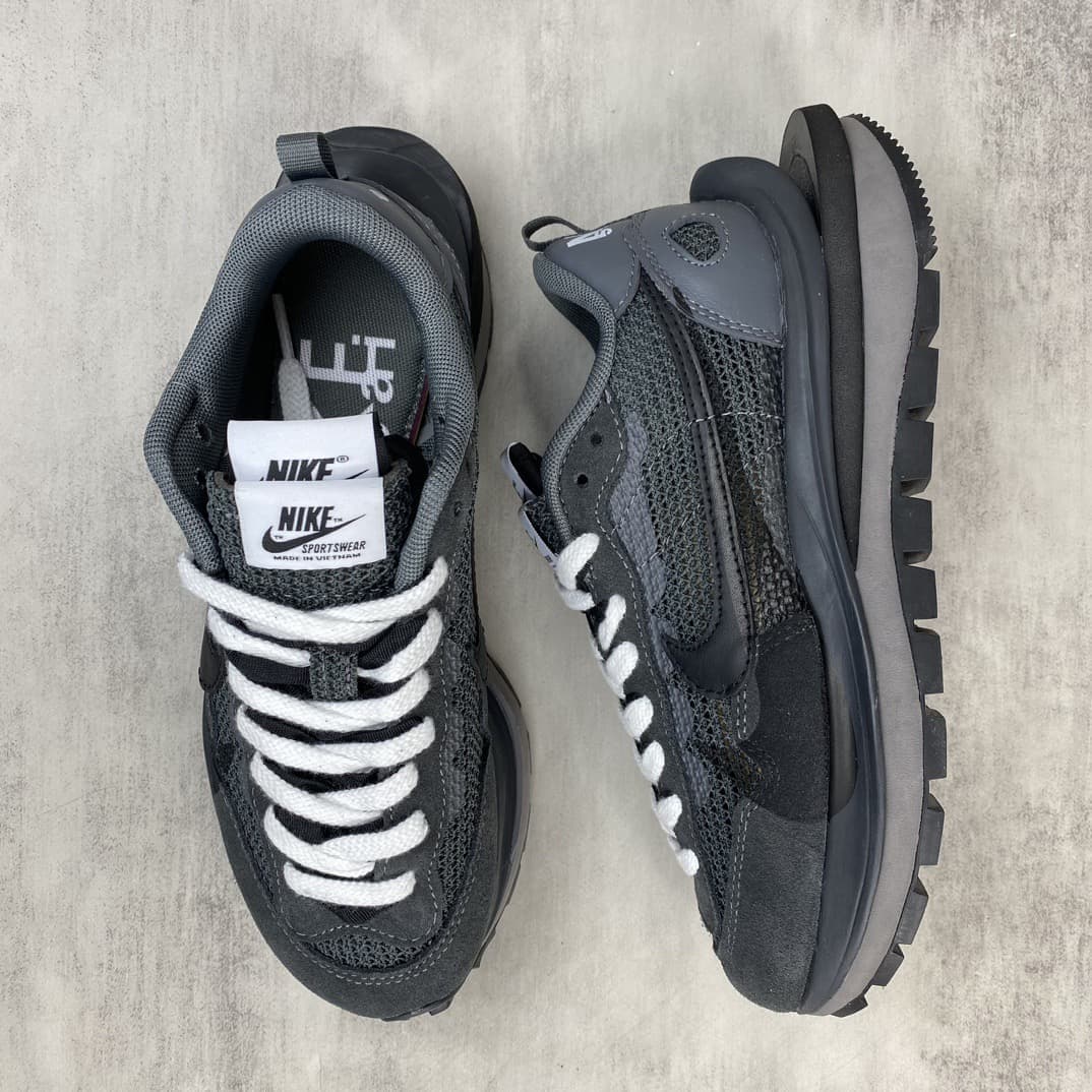 Sacai x Nike VaporWaffle