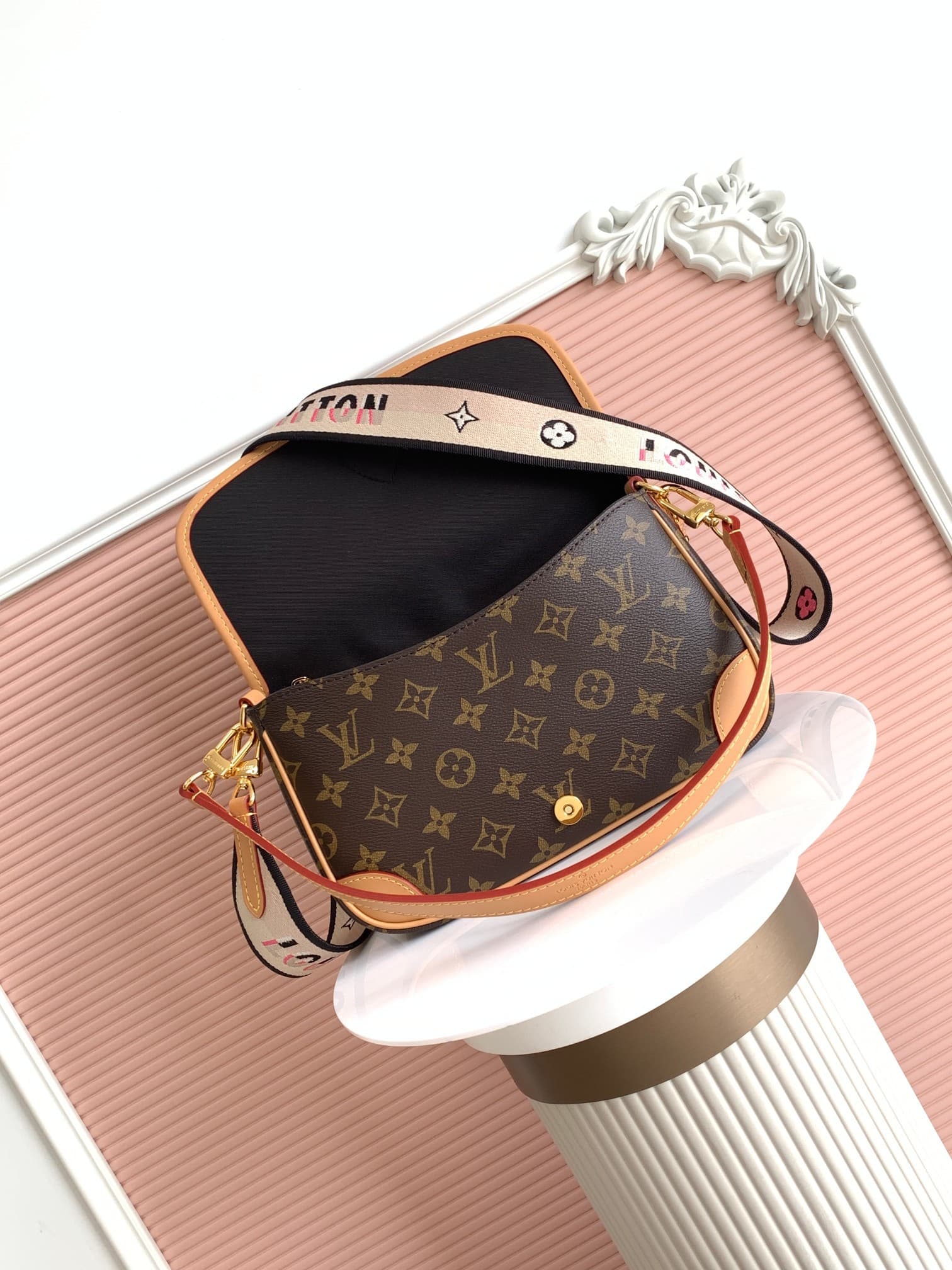 LV Bag M45985