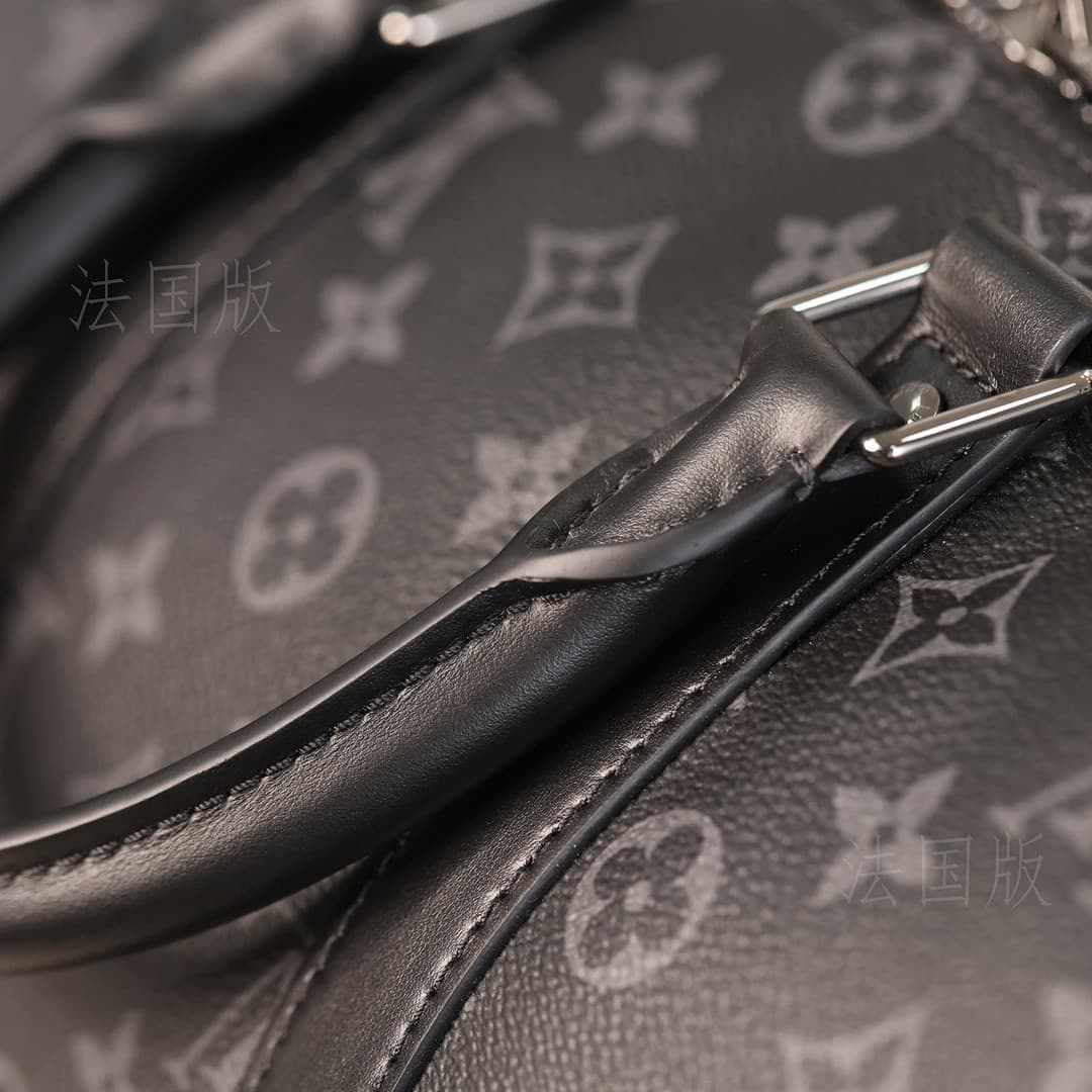 LV Bag M40569