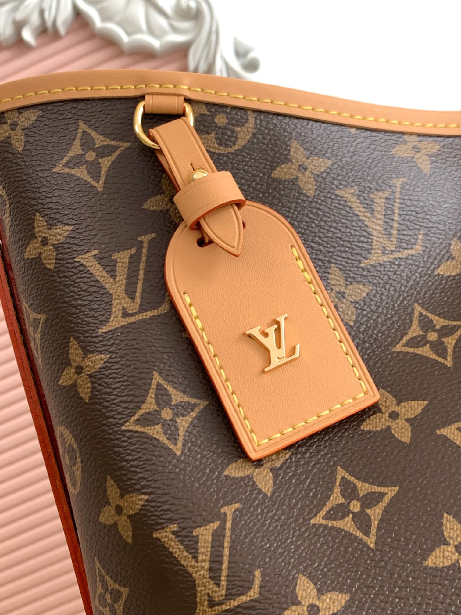 LV Bag M46197