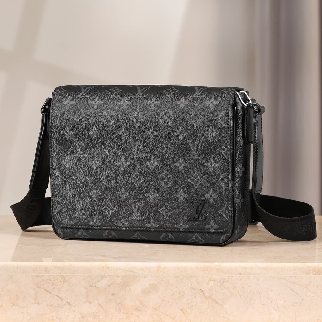 LV Bag M46255