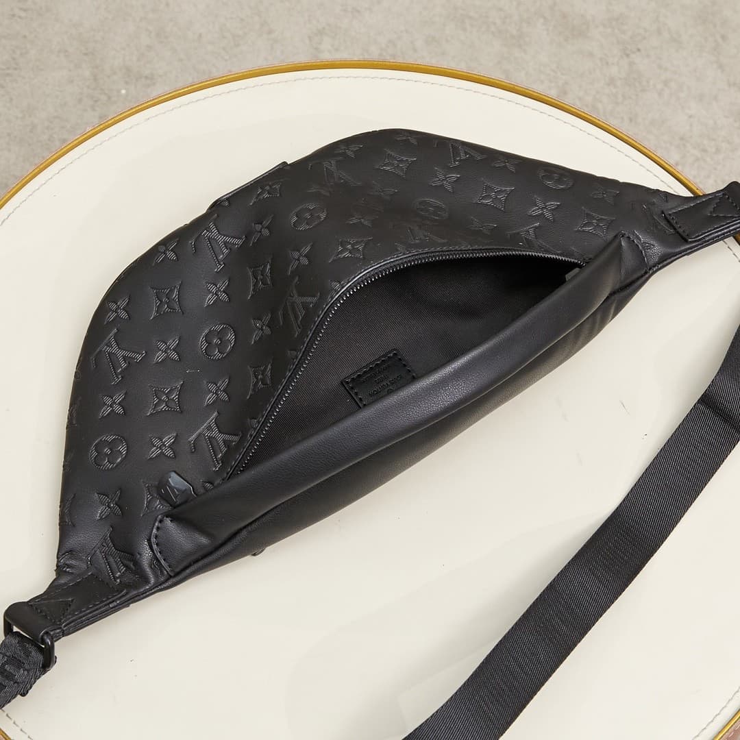 LV Bag M44388