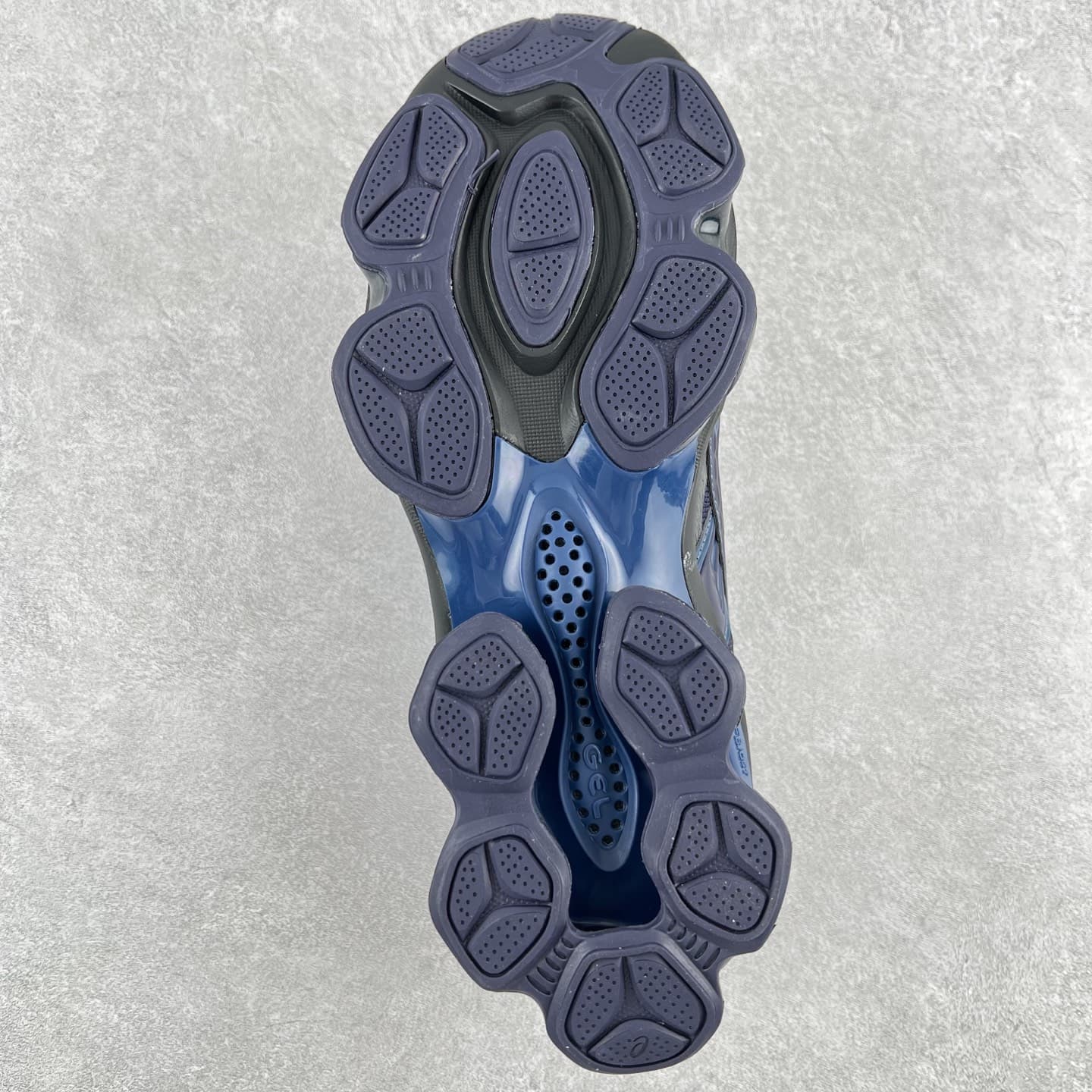 Asics Trainers Shoes Gel-Quamtum Kinetic