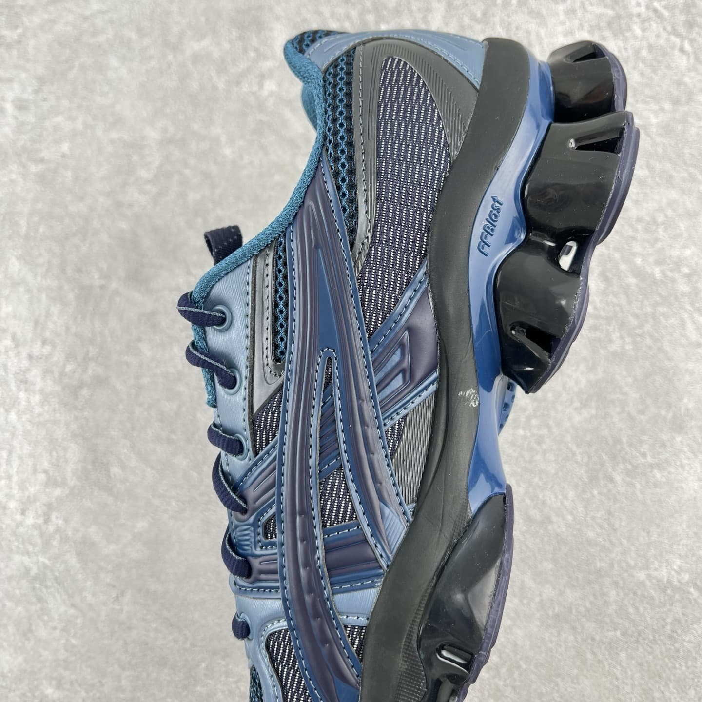 Asics Trainers Shoes Gel-Quamtum Kinetic