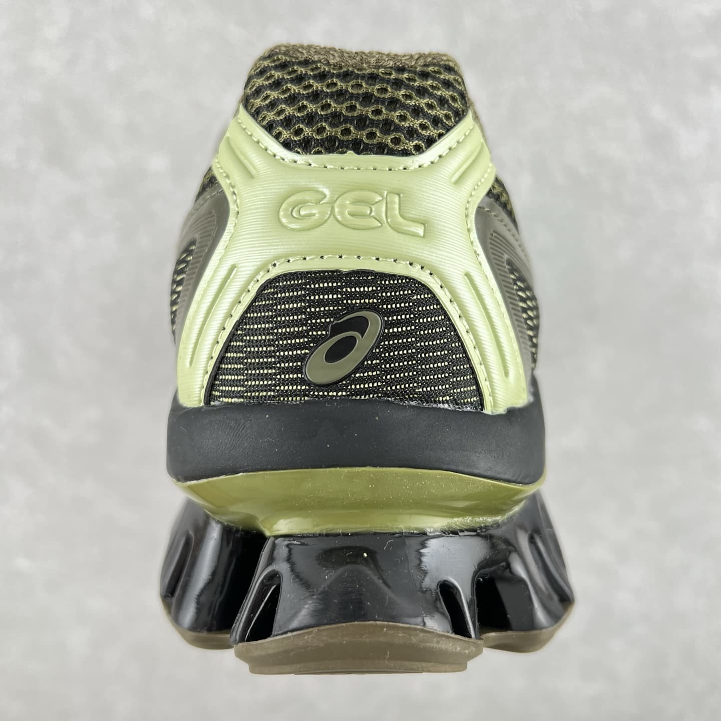 Asics Trainers Shoes Gel-Quamtum Kinetic