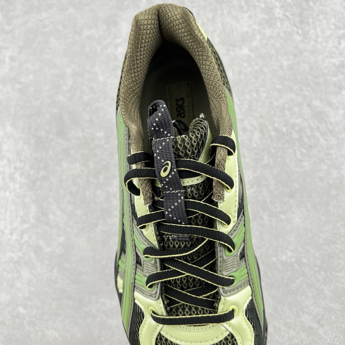 Asics Trainers Shoes Gel-Quamtum Kinetic