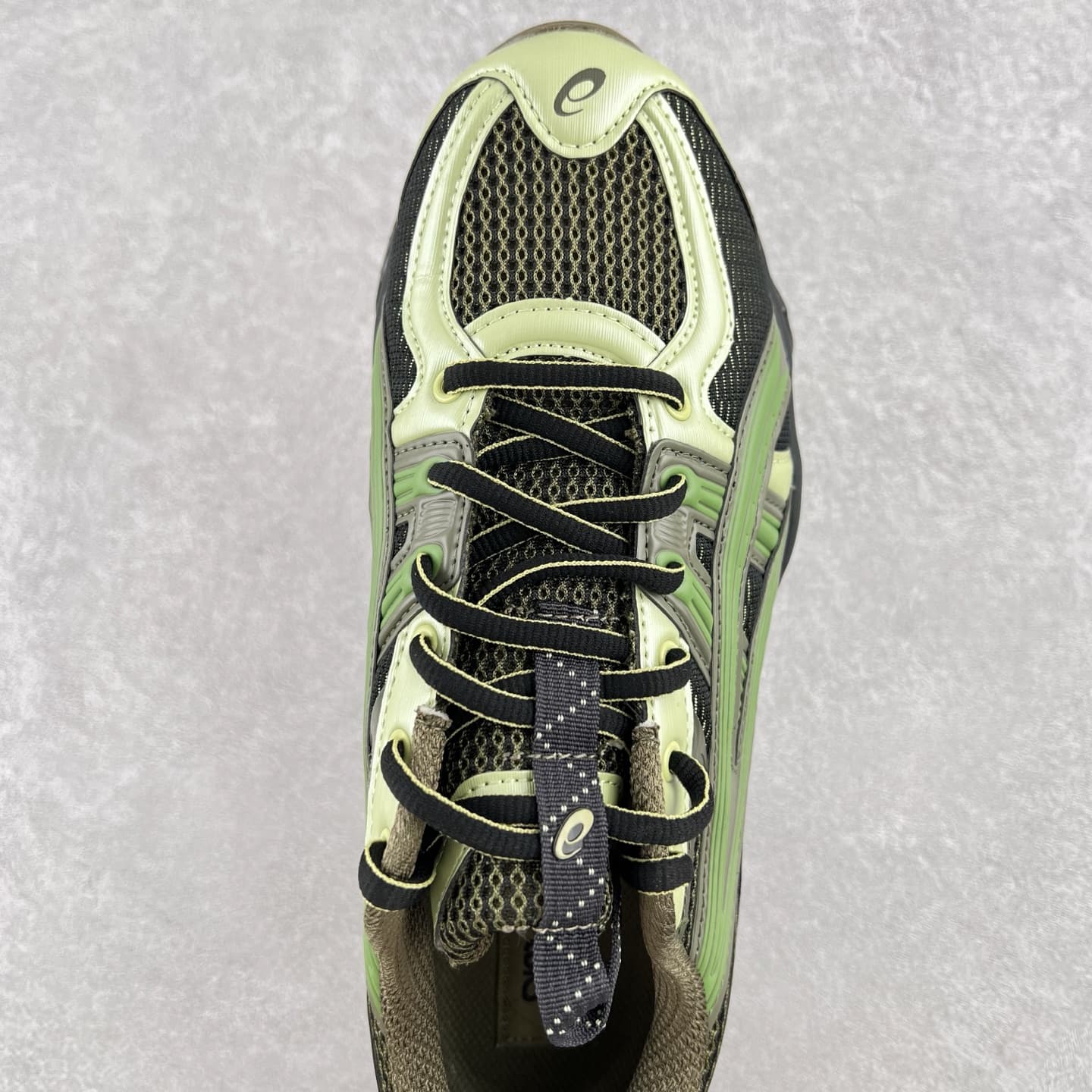 Asics Trainers Shoes Gel-Quamtum Kinetic