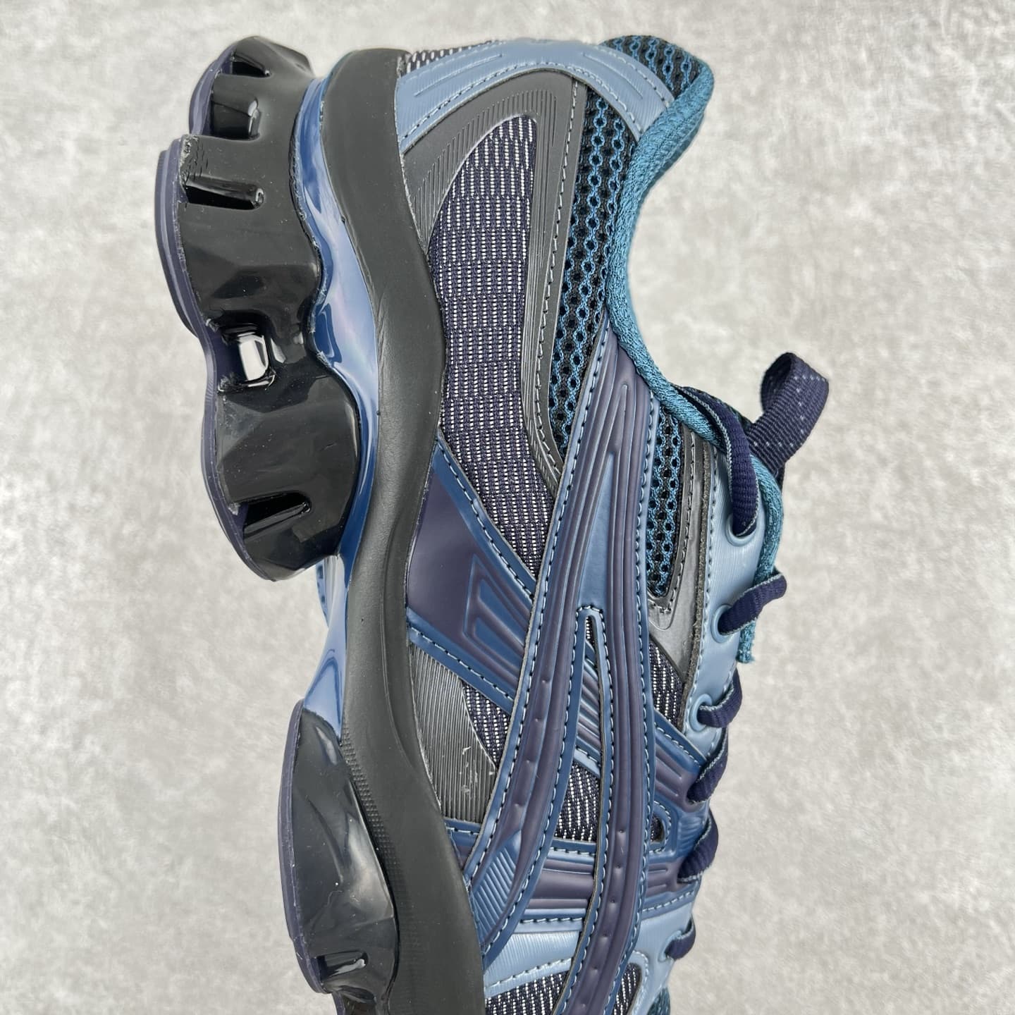 Asics Trainers Shoes Gel-Quamtum Kinetic