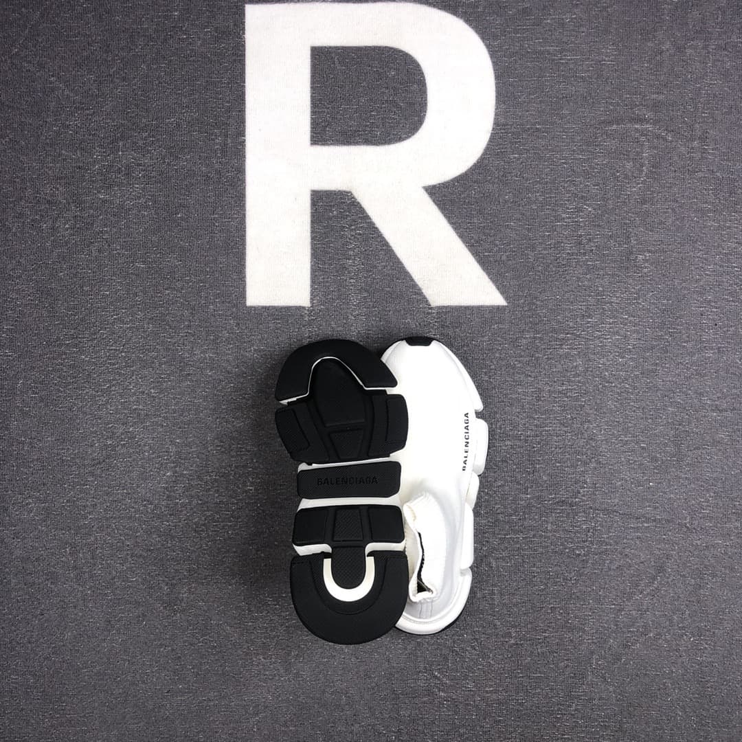 Balenciaga Speed 2.0