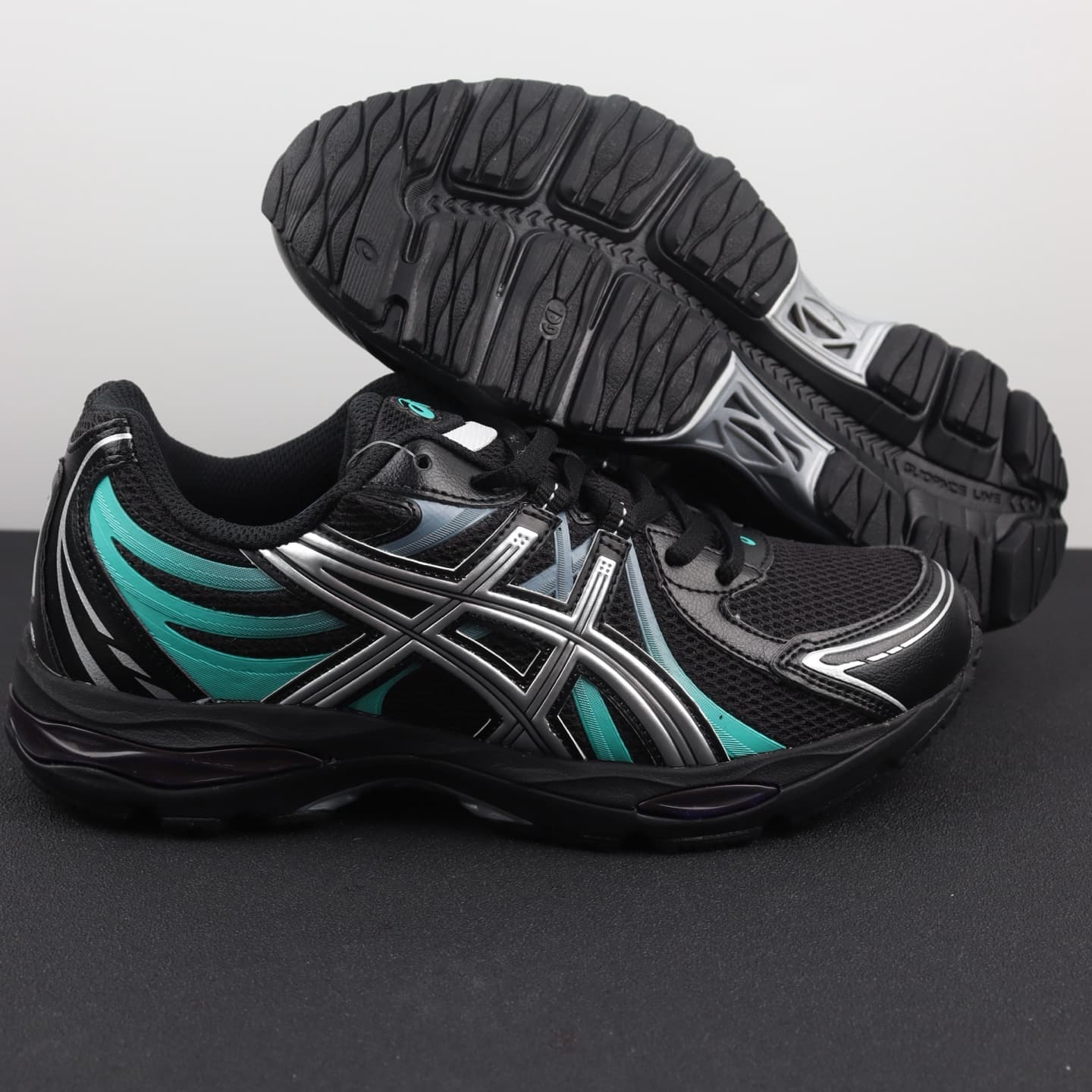 Asics Trainers Shoes Gel-Sekiran