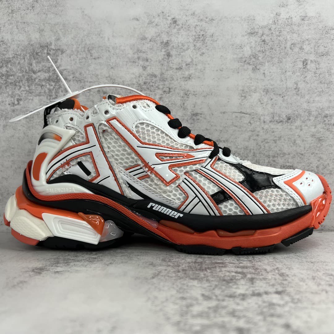 Balenciaga Runner 7.0 2023