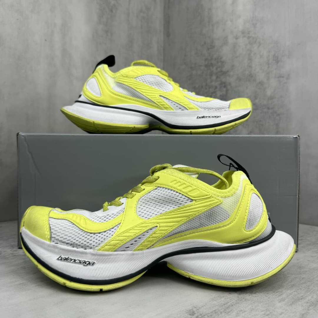 Balenciaga 12.5