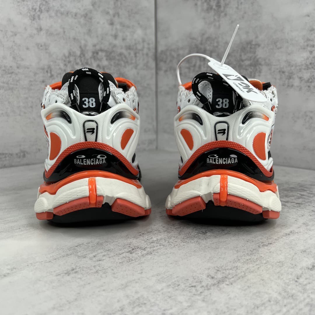 Balenciaga Runner 7.0 2023