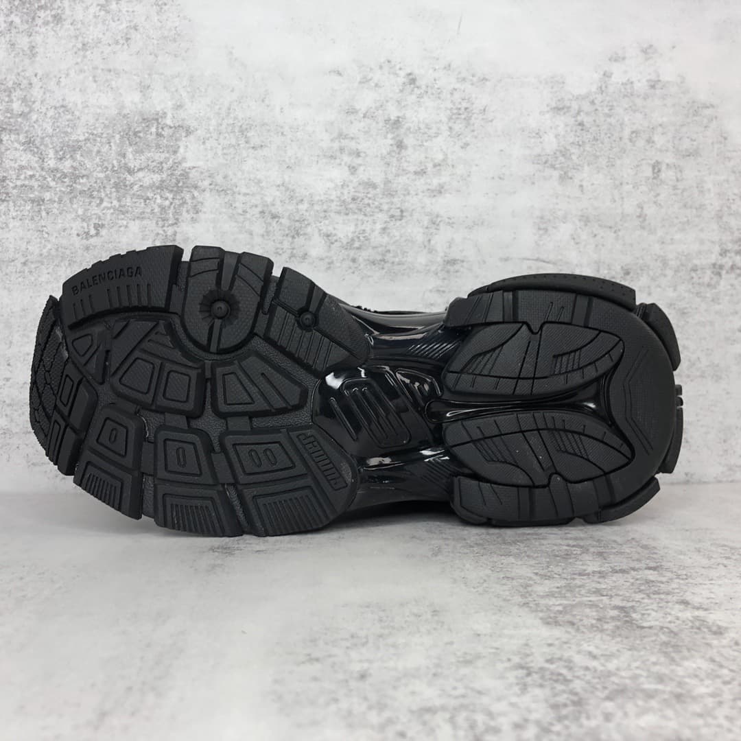 Balenciaga Runner 7.0 2023