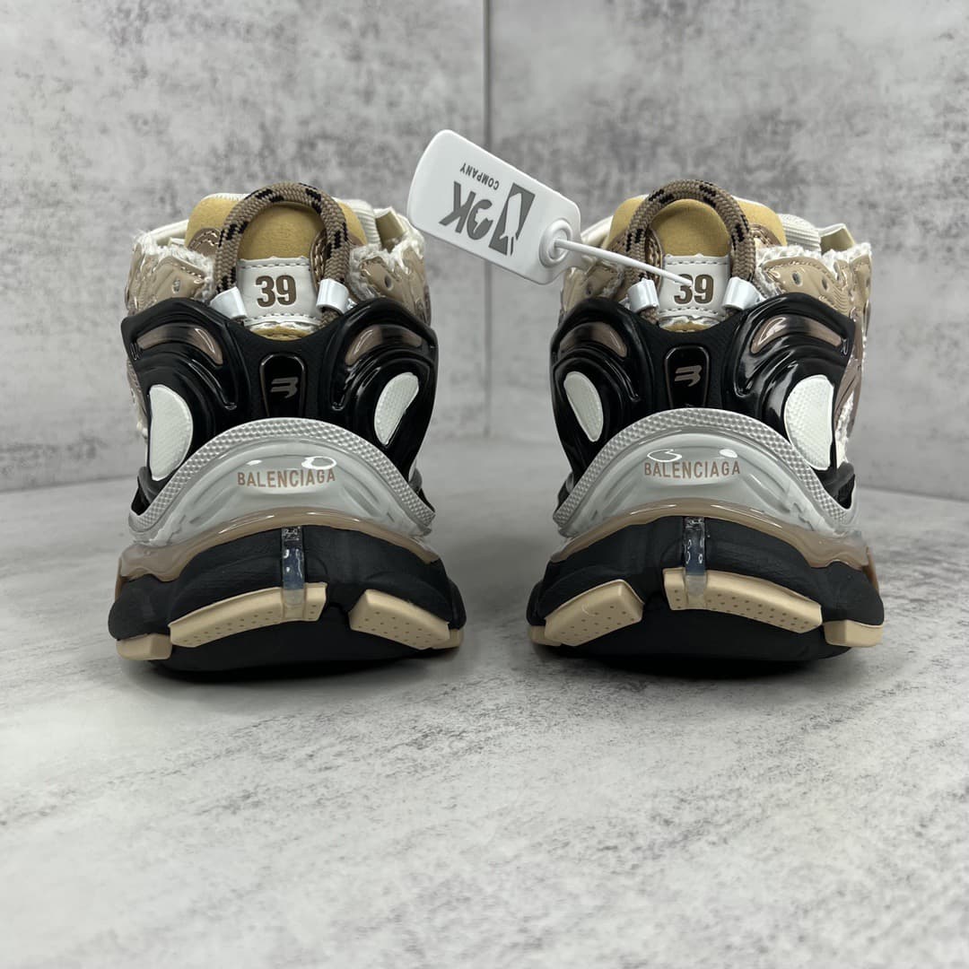 Balenciaga Runner 7.0 2023