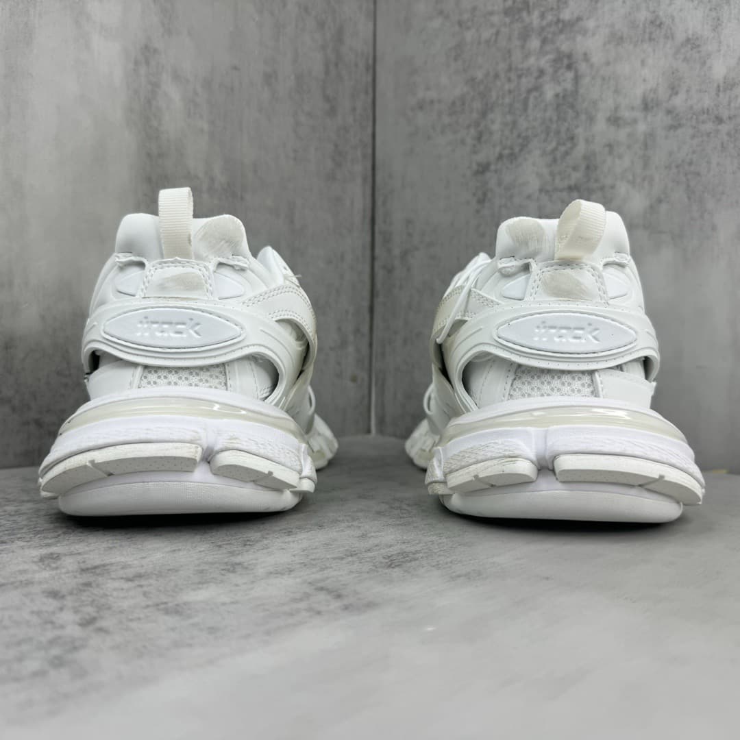 Balenciaga 4.0