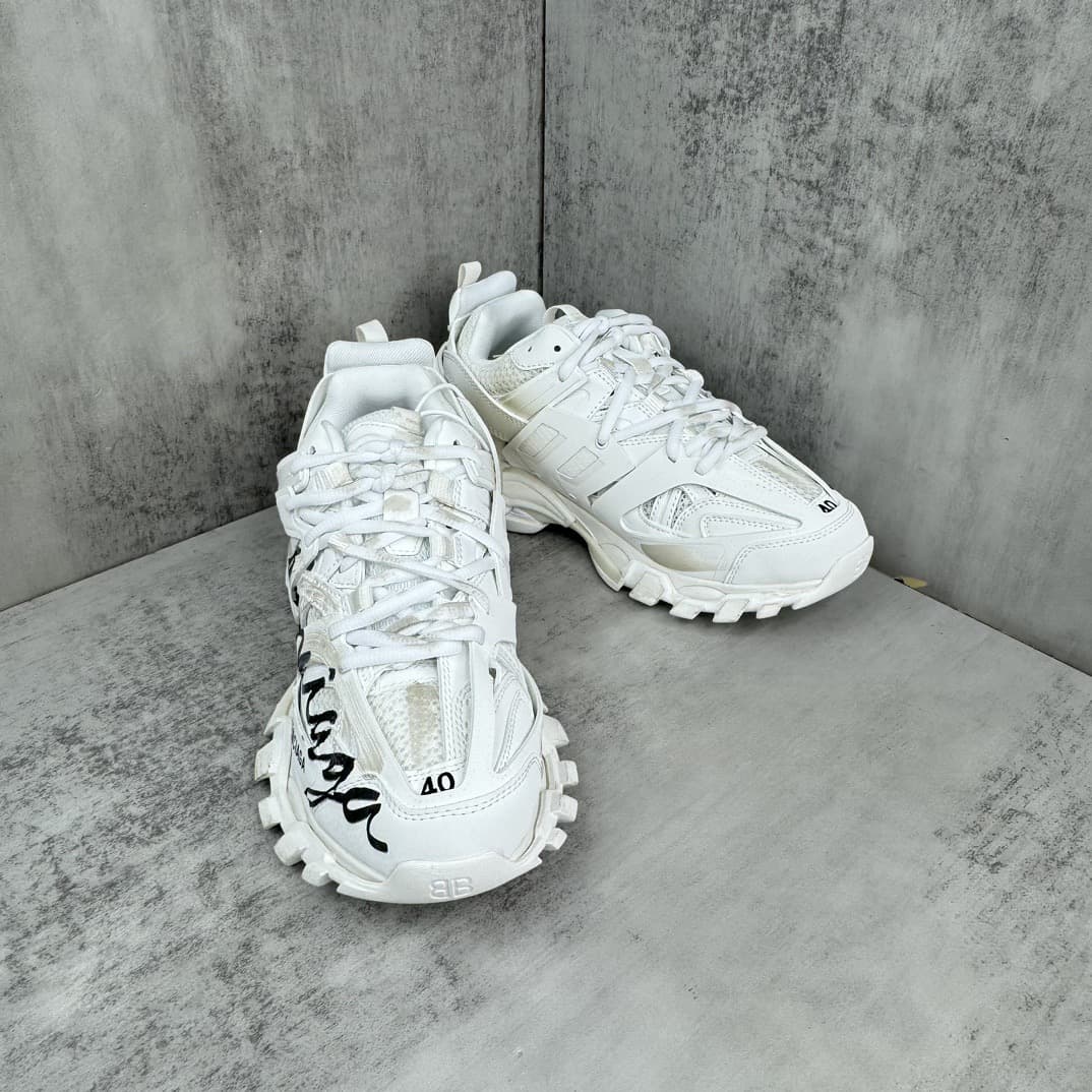 Balenciaga 4.0