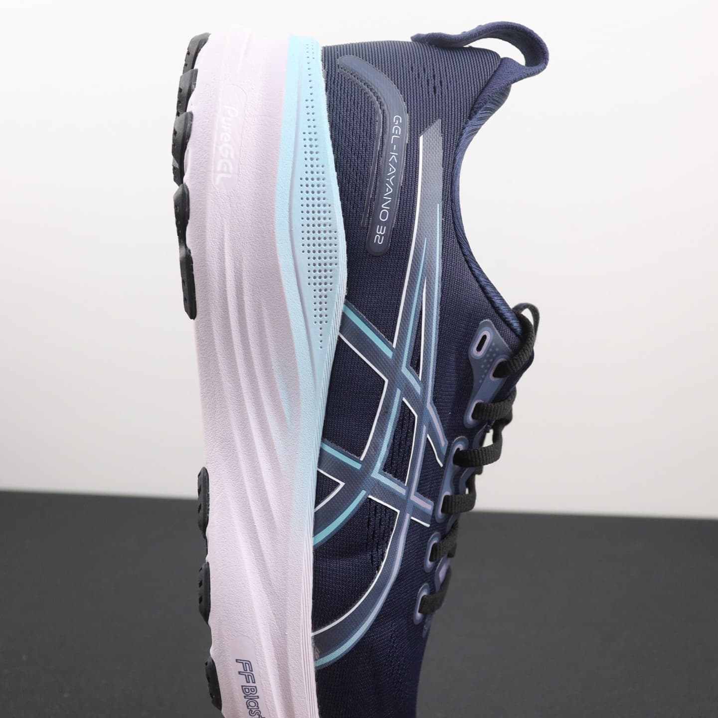 Asics Trainers Shoes Gel-Kayano 32