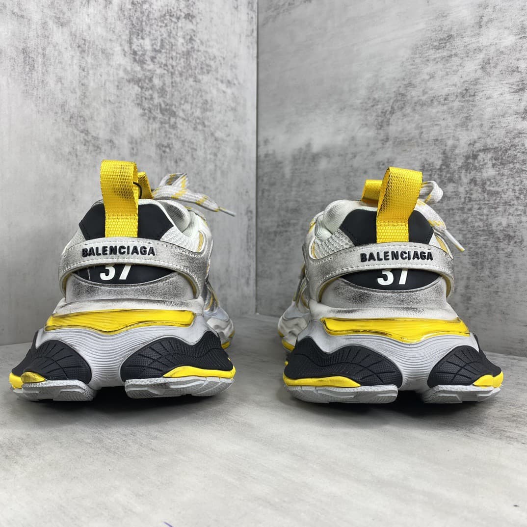 Balenciaga 3xl