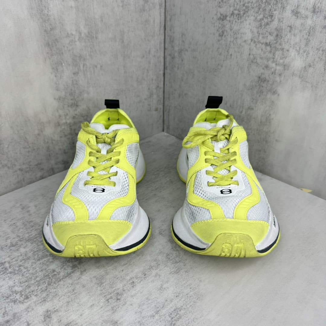 Balenciaga 12.5