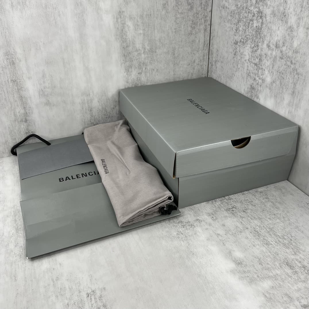 Balenciaga Runner 7.0 2023