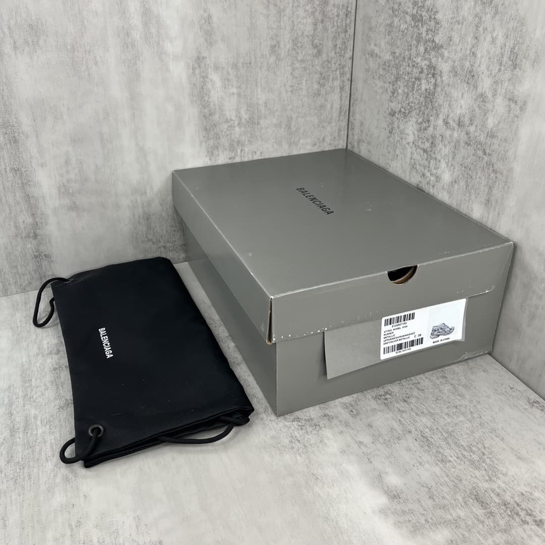 Balenciaga Runner 7.0 2023