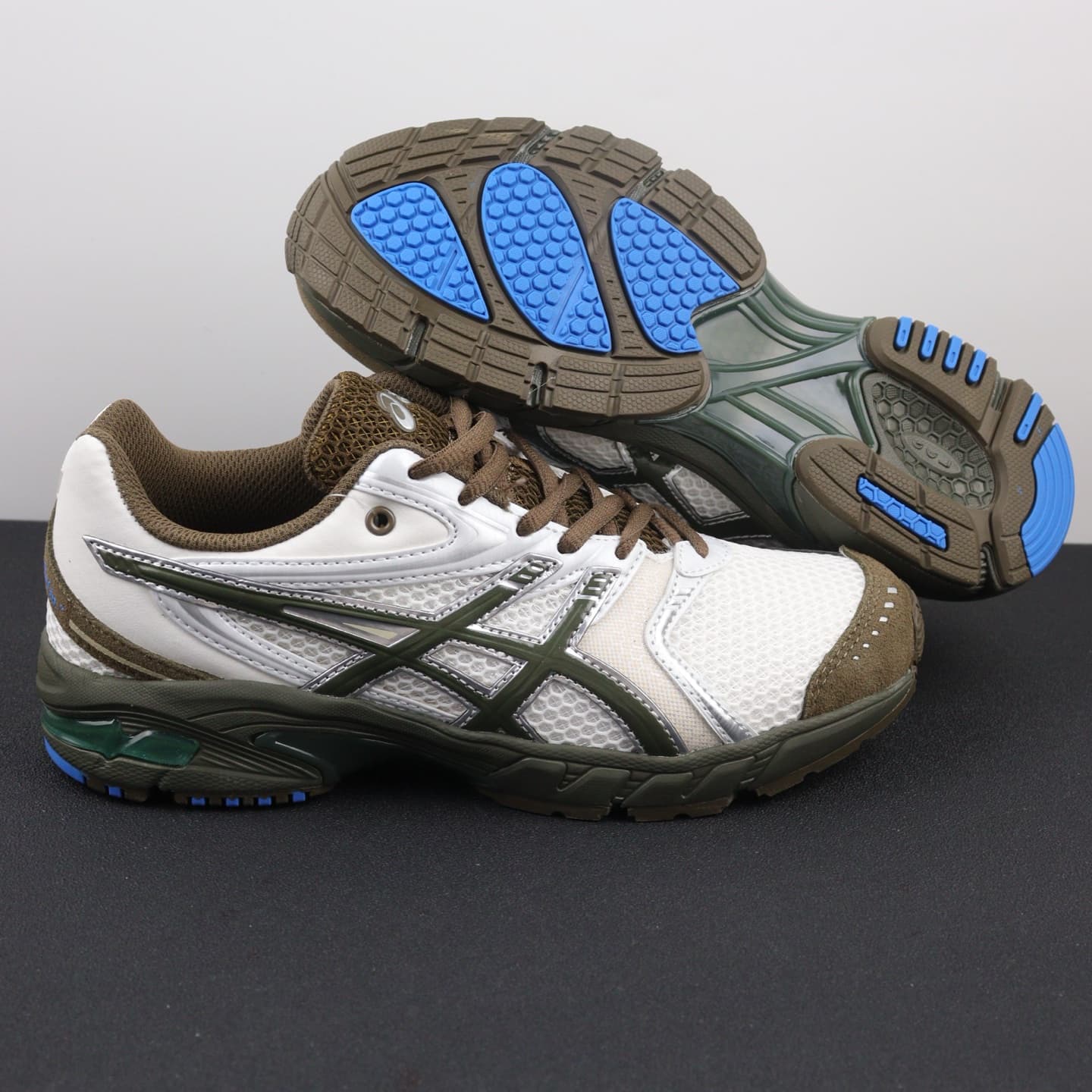 Asics Trainers Shoes Gel-DS Trainer 14
