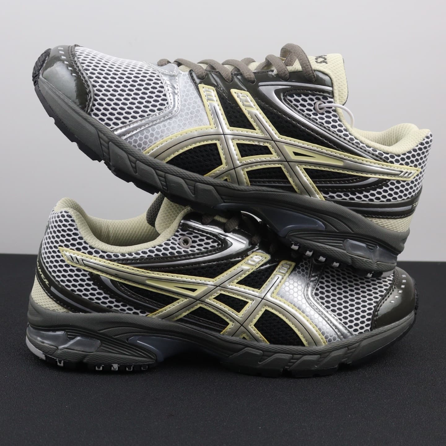 Asics Trainers Shoes Gel-DS Trainer 14