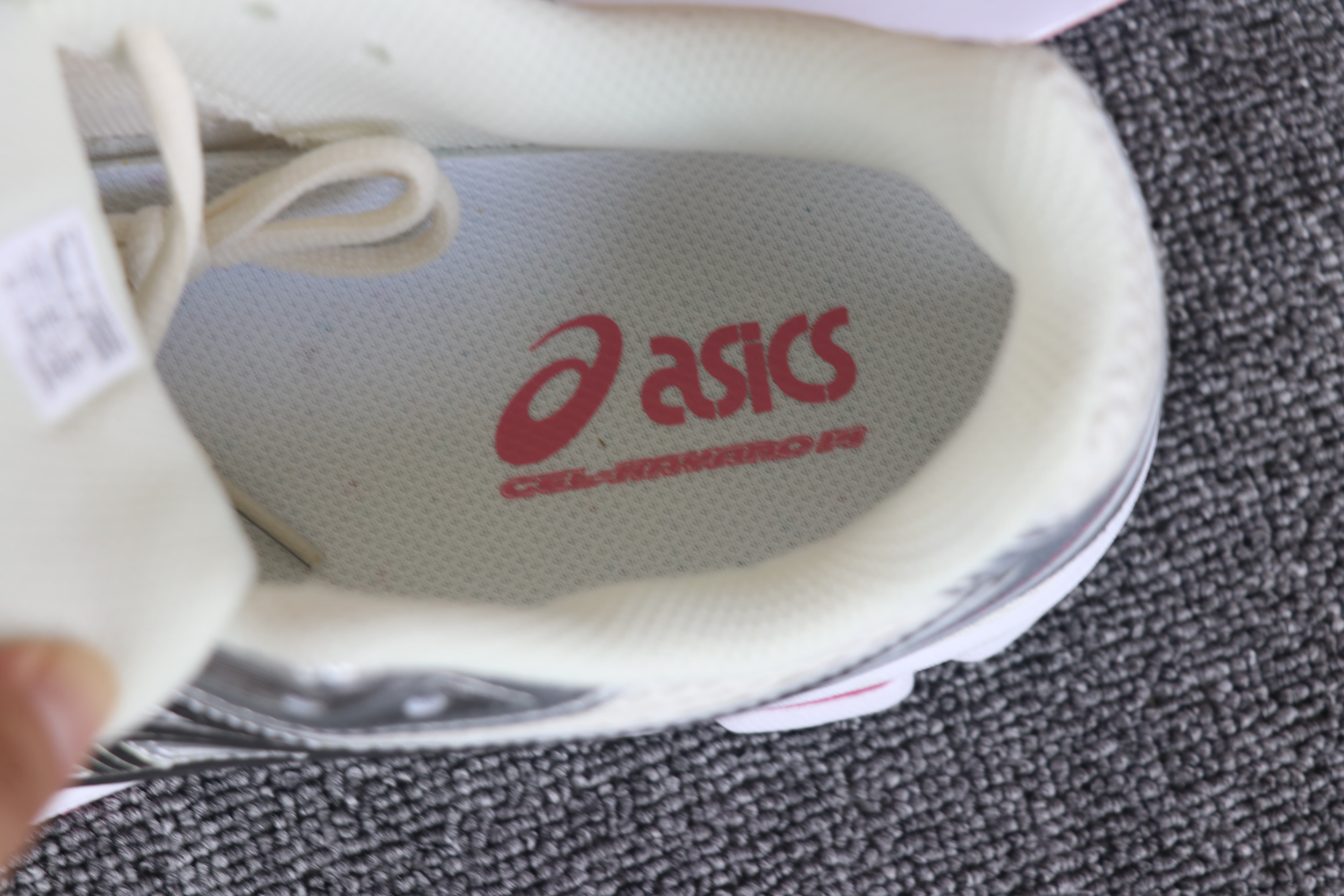 Asics Gel-Kayano 14