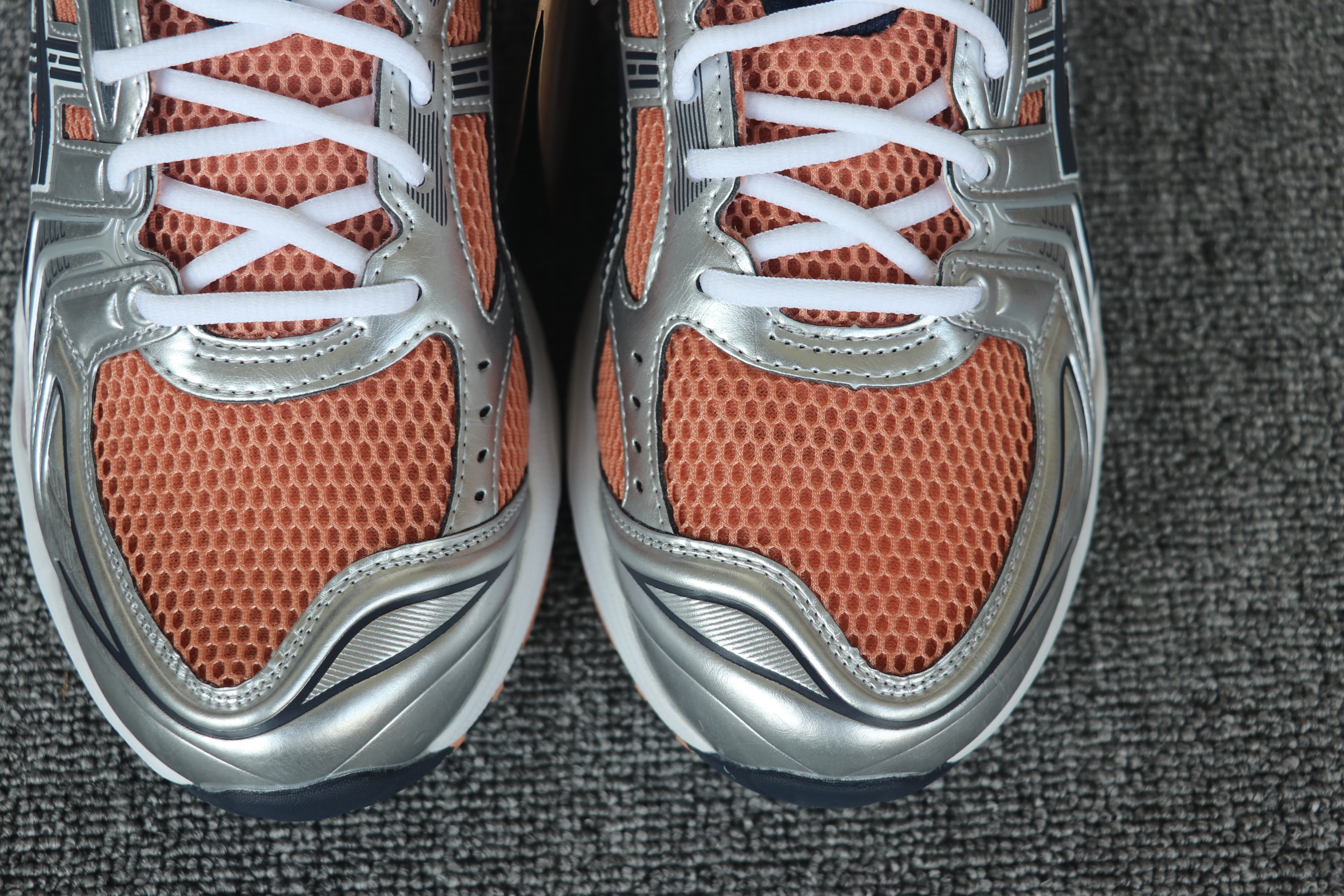 Asics Gel-Kayano 14