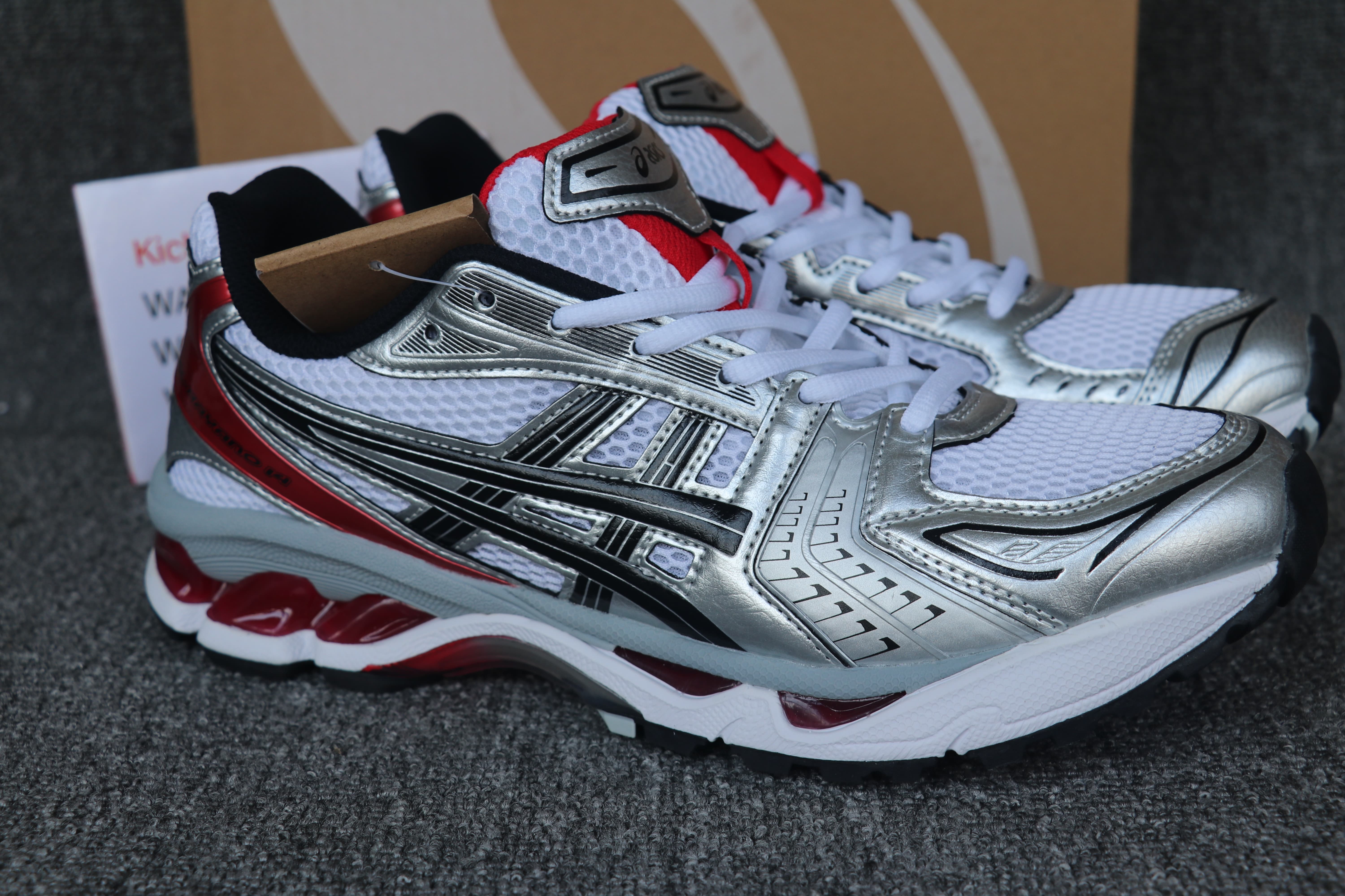 Asics Gel-Kayano 14