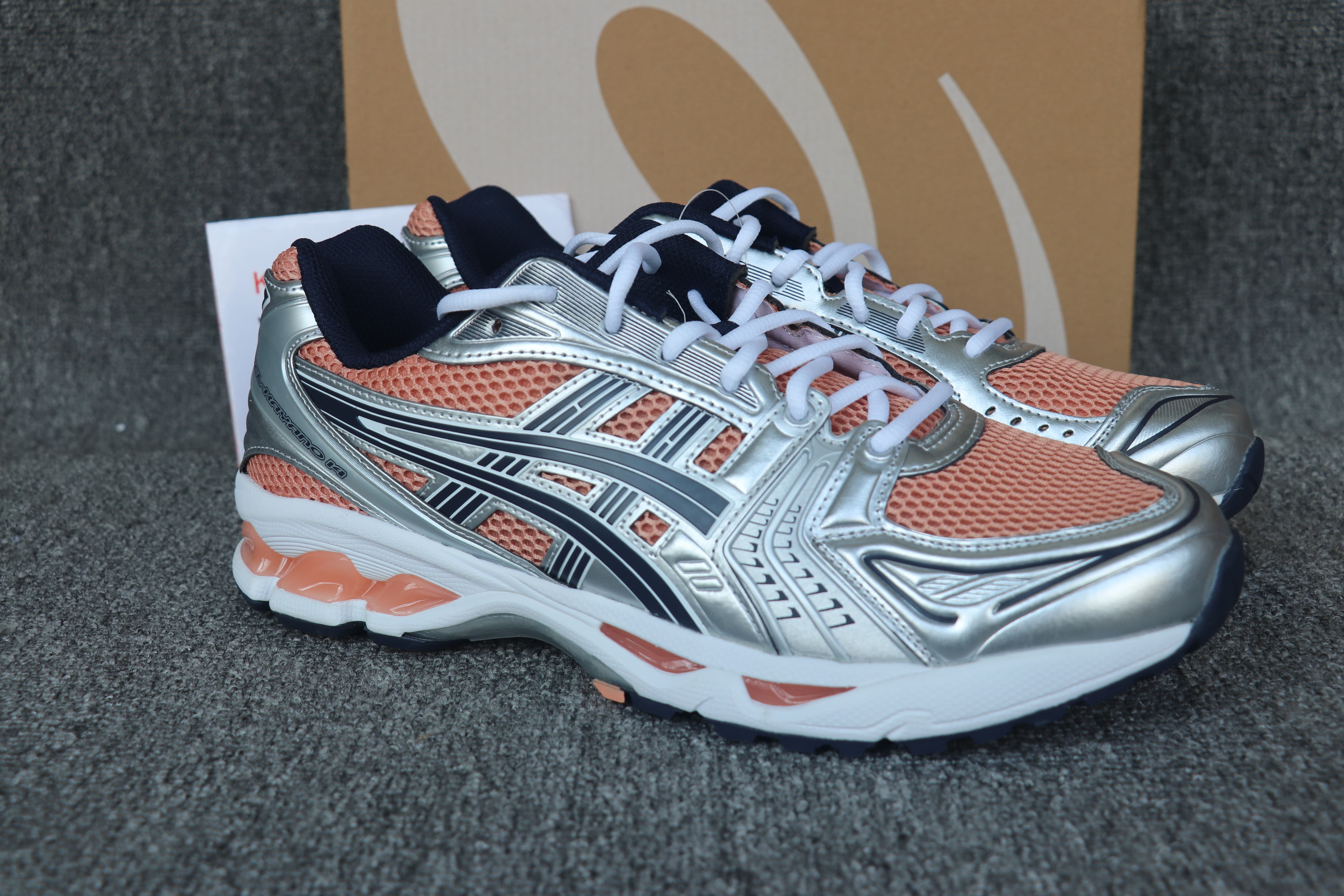 Asics Gel-Kayano 14