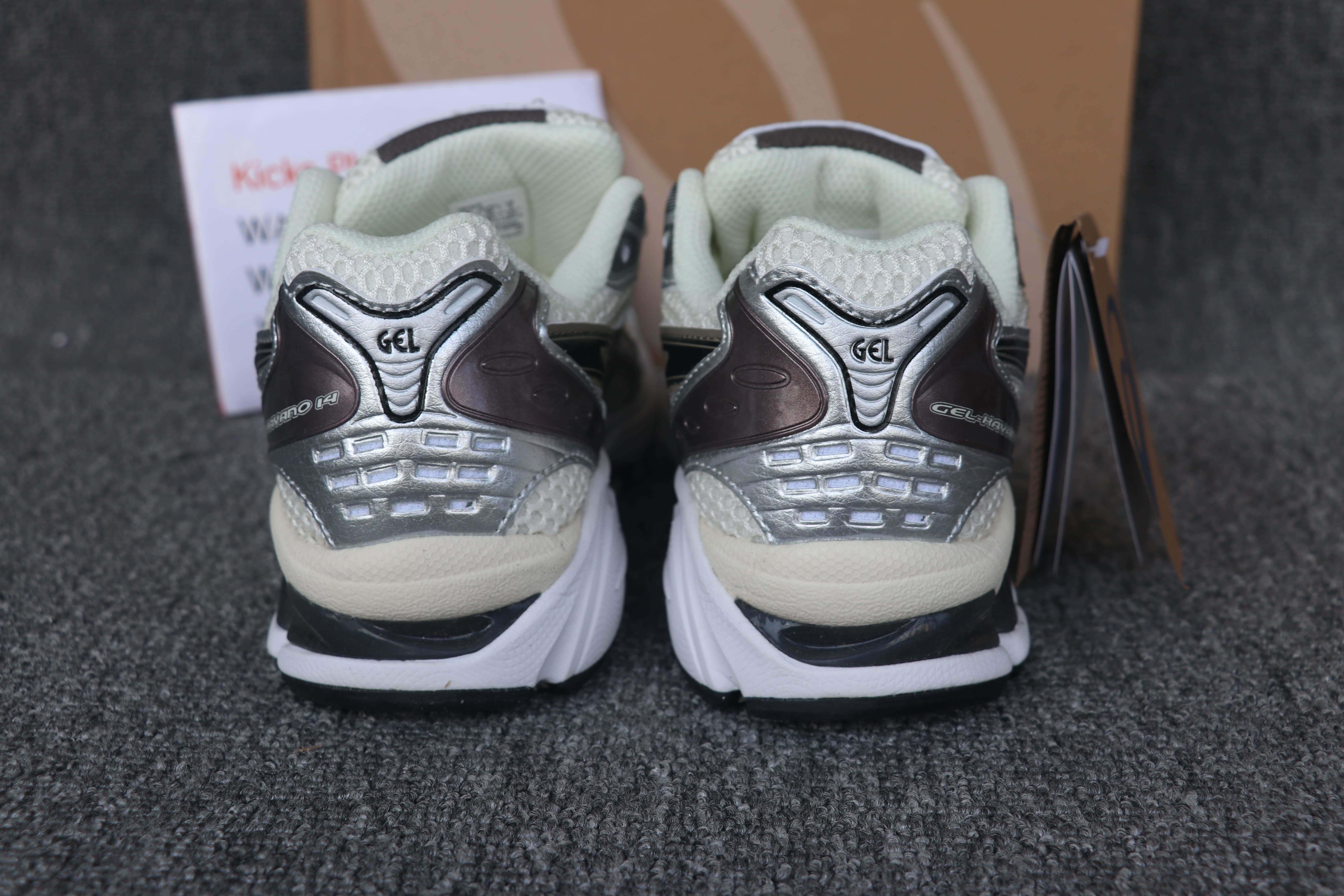 Asics Gel-Kayano 14