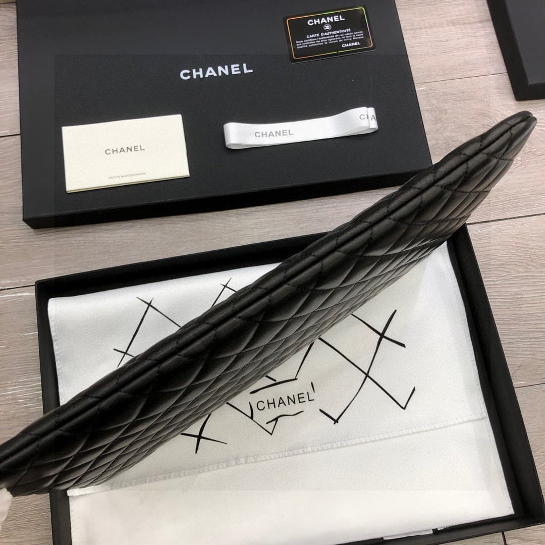 Chanel Leboy 9847