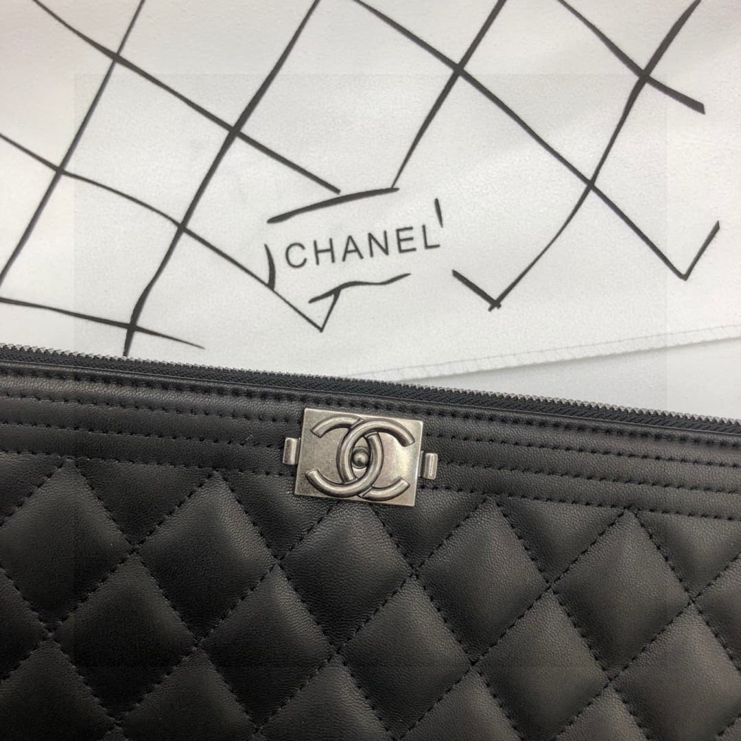Chanel Leboy 9847