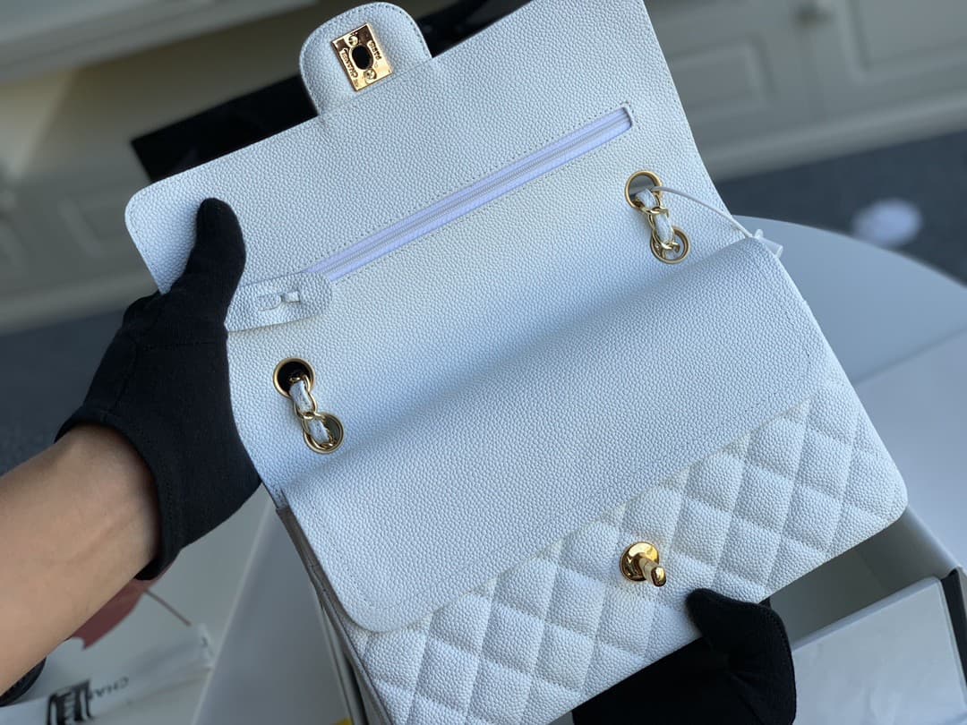 Chanel Medium CF25cm