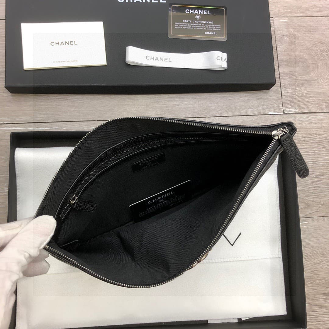Chanel Leboy 9847-1